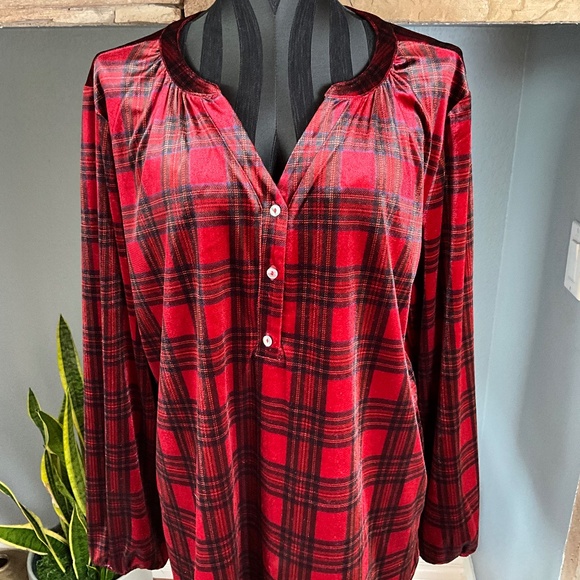 Intro Stretch Velvet Oversized Tartan Plaid Henley Top Holiday Comfy Red Black L - Picture 3 of 11